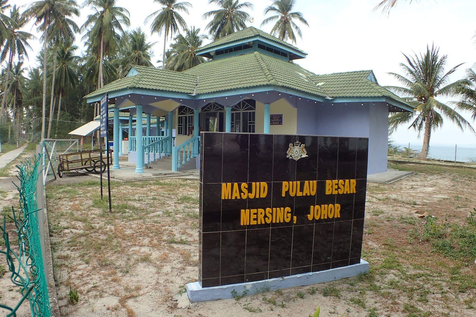 Image result for MASJID PULAU SIBU MERSING