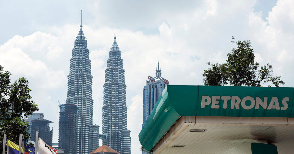 Petronas Is Considering Cutting Some 1,000 Jobs From Its 51,000 Employees