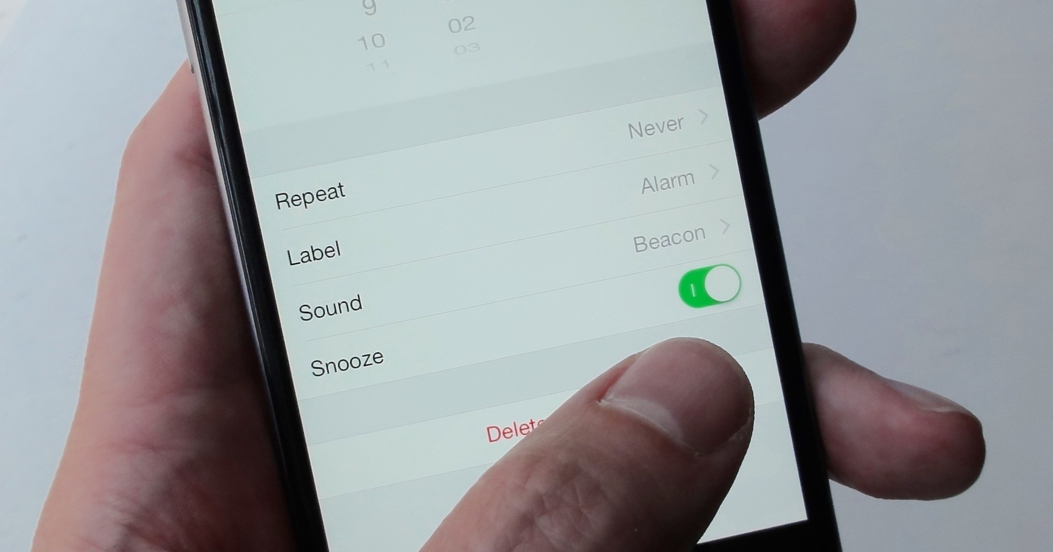 iphone snooze button