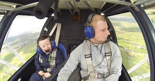 Heartwarming Video Shows Big Bro Taking Disabled Lil Bro For His First 