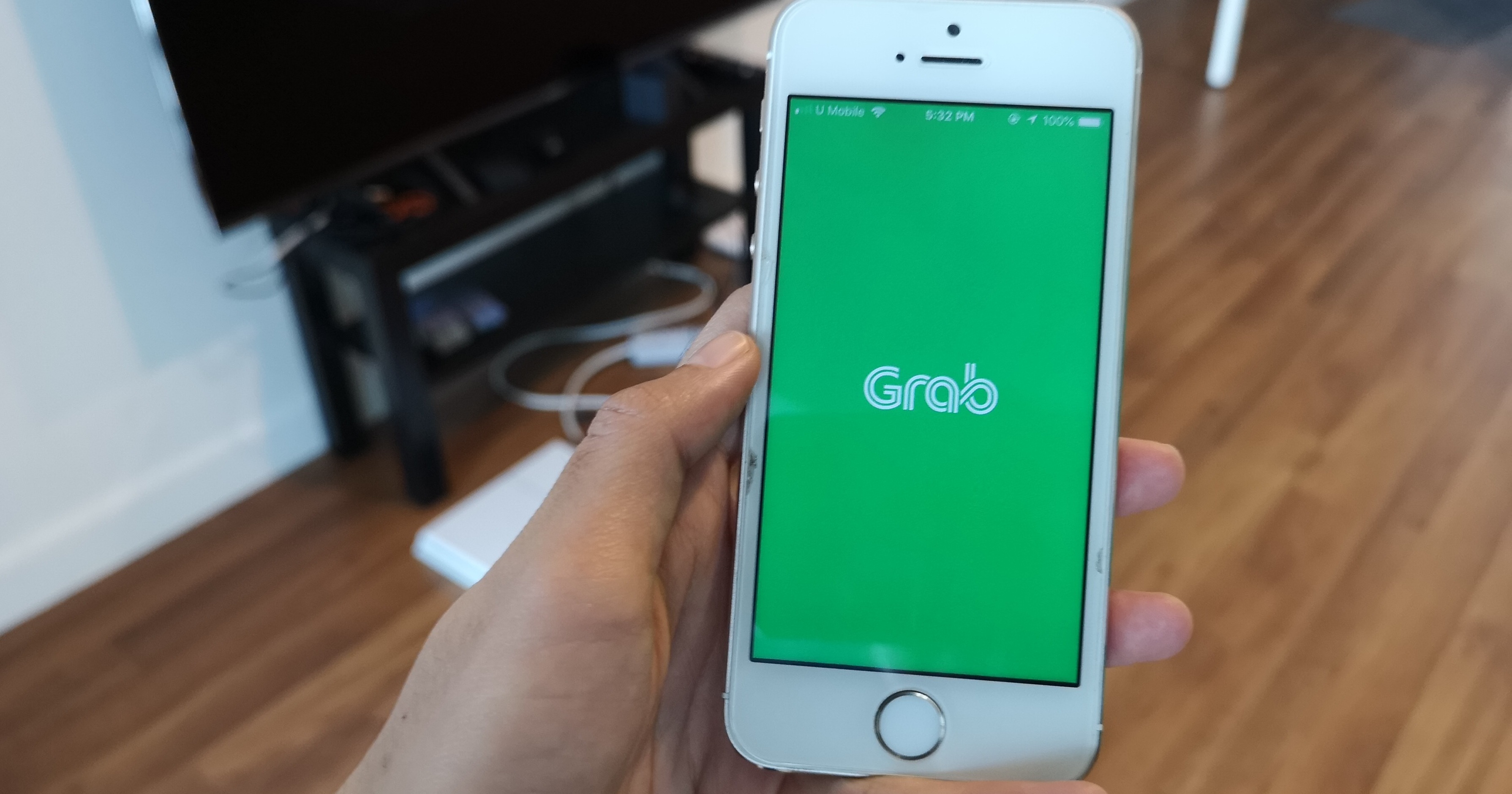 This Is Why Grab Deducts Extra Money When You Pay With ...