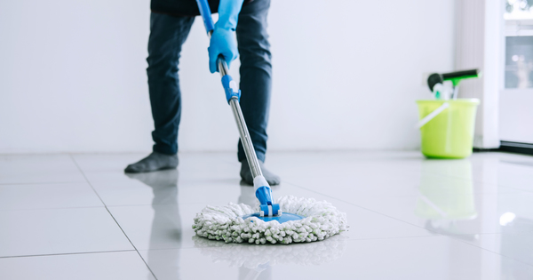 Concerning Survey Shows That 14% Of Malaysians Don't Mop Or Vacuum ...