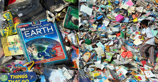 [PHOTOS] Kutu Buku Duka 3 Juta Buku Rusak Banjir di Gudang Shah Alam