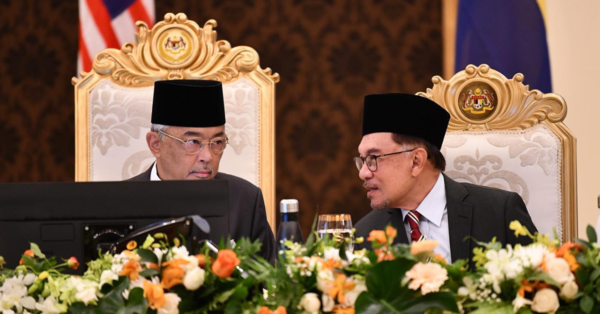 Anwar's To Have 25 Cabinet Members And 2 Deputy PM