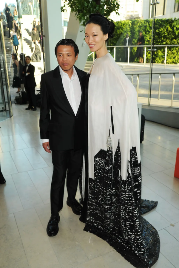 Zang Toi with Ling Tan at the 2010 CFDA Fashion Awards in New York.