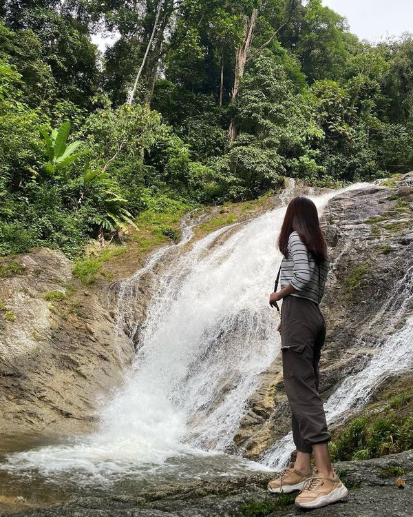 Lata Iskandar waterfall.