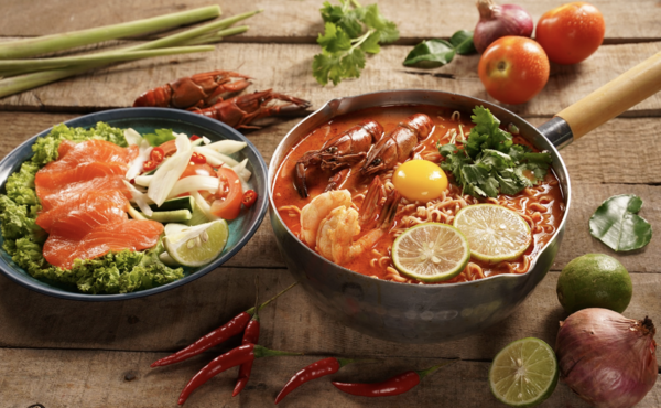 Thai Mama Tomyam Goong with Crayfish