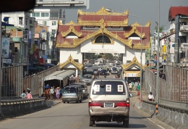 The Mae Sot-Myawaddy checkpoint in Myanmar.