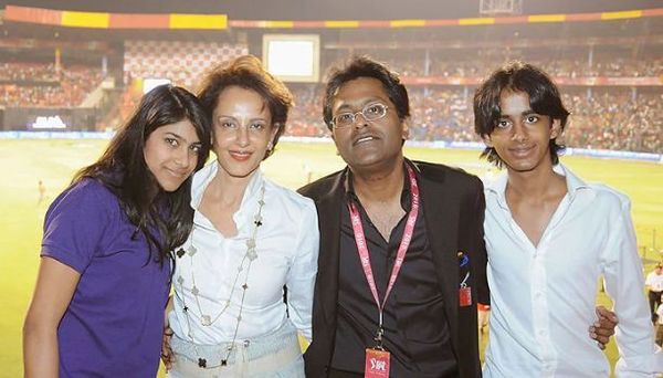 Minal and Lalit Modi (centre) with their two children.