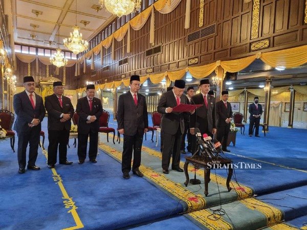 Menteri Besar Datuk Ahmad Yakob made the announcement at the Istana Balai Besar yesterday, 2 August.