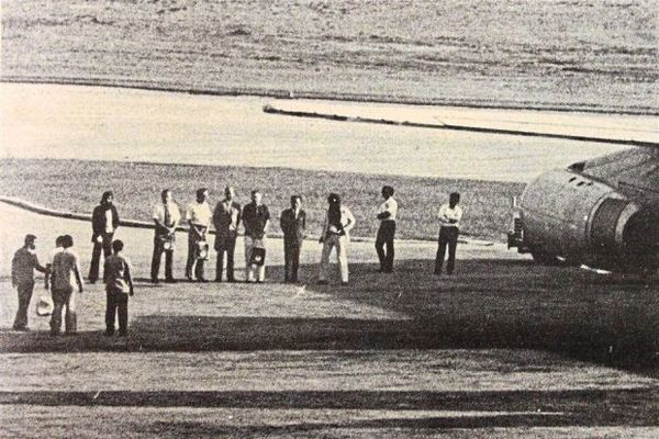 The process of exchanging the hostages with the five prisoners at Subang Airport.