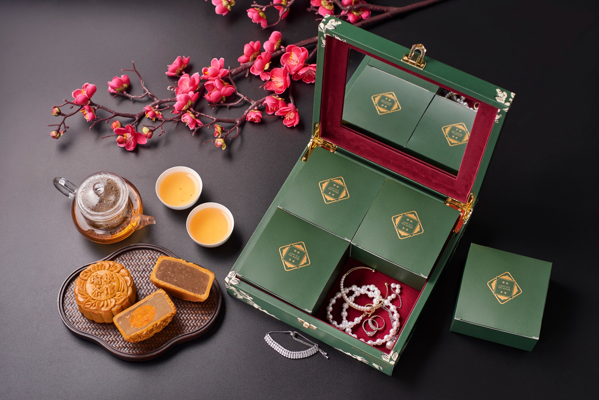 luxury mooncake gift box