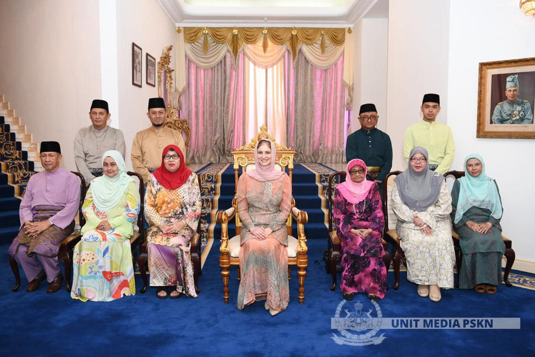 1st Public Appearance Of Sultanah Of Kelantan