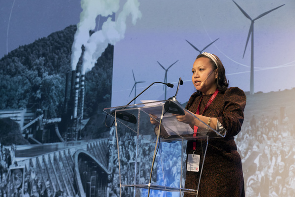 Nadiah speaking at the Stockholm +50 conference in June 2022.