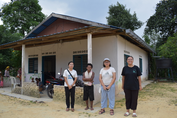 In 2022, KAMY began documentation of the Indigenous tribe in Rompin with community screening and local exhibitions to foster dialogue around climate governance and Indigenous knowledge.