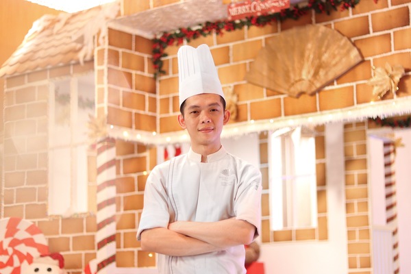 Chef Leong, the mastermind behind the gingerbread house setup.