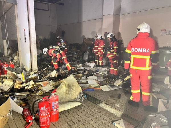 The fire and rescue department at the scene of the fire yesterday, 6 December.