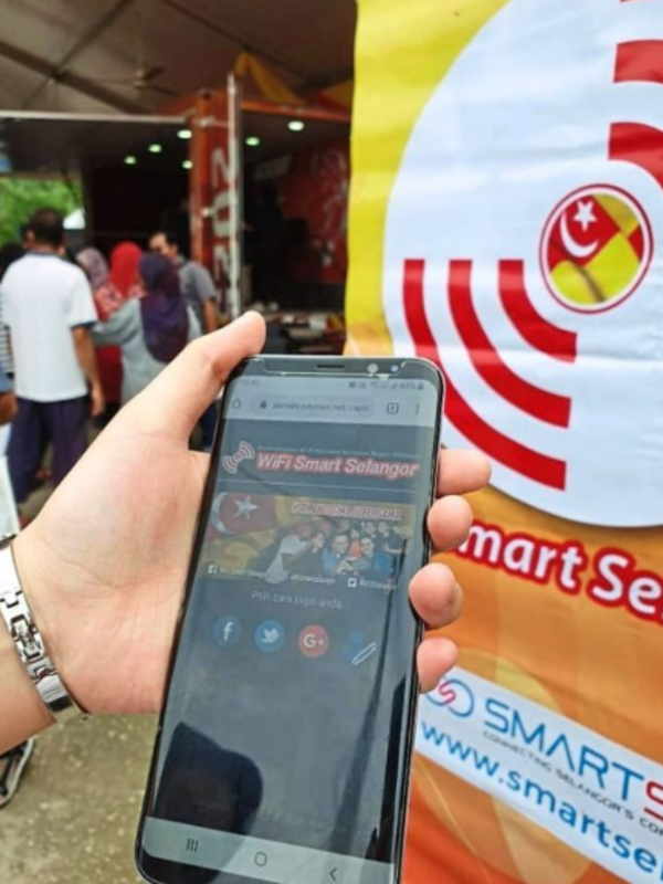 More areas will get free Internet connectivity thanks to the doubling of WiFi Smart Selangor access points.