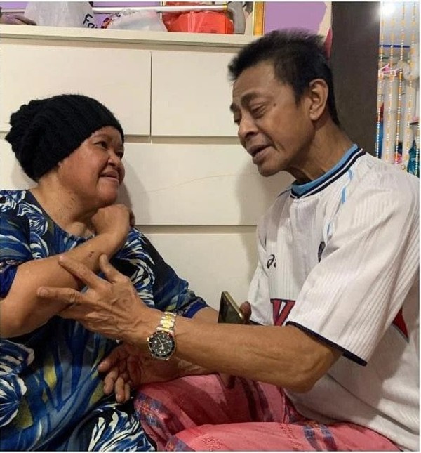 Abdul Hamzah Midi and his wife Siti Aminah Khamis.