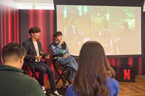 From left to right: Moderator and director Byun Sung-hyun