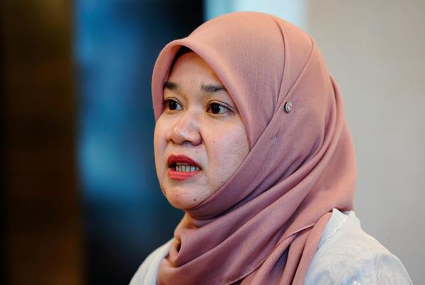 Education Minister Fadhlina Sidek.