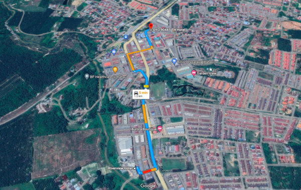 Google Maps shows the driving distance between the two hotels in Bahau.