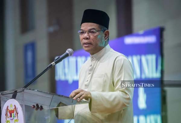 Home Minister Datuk Seri Saifuddin Nasution Ismail.