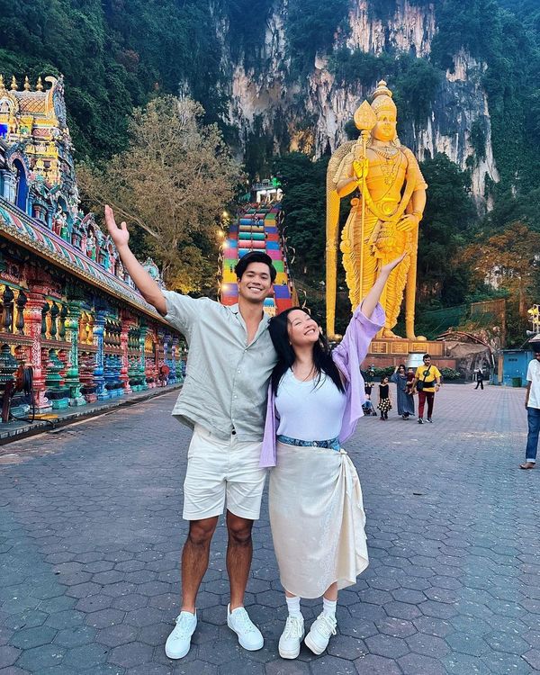 Condor and Butler at Batu Caves.