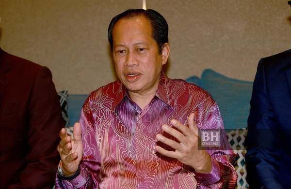 Ahmad Maslan.