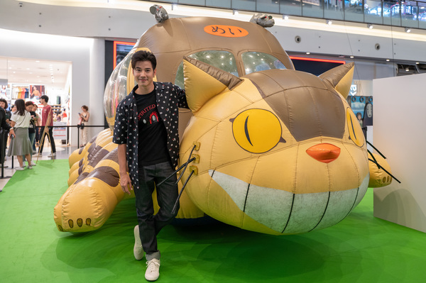 Pelakon popular Thai dan peminat tegar Ghibli, Mario Maurer.