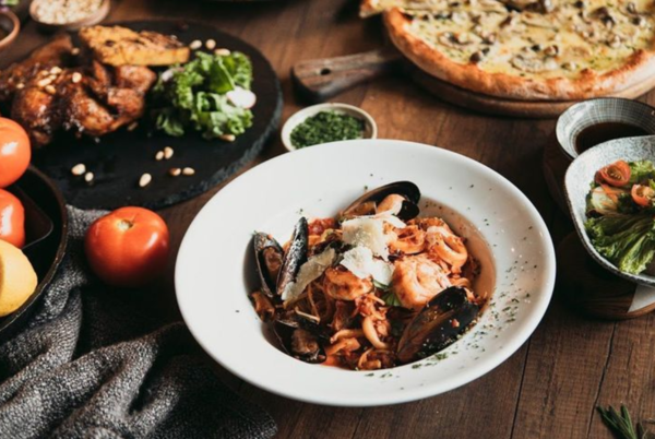 Fresh Tomato-Based Seafood Pasta.