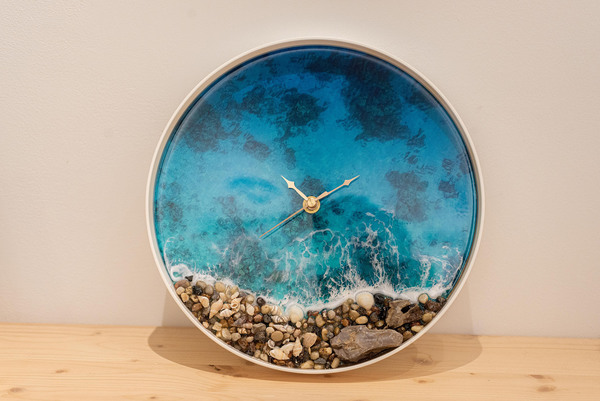 Ocean Scenery Clock.