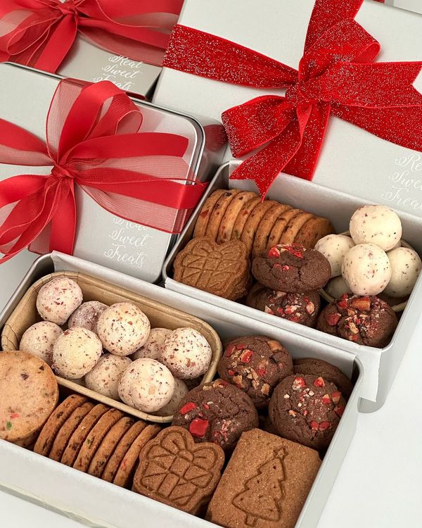 Cozy Cookie Box (Deluxe & Mini)