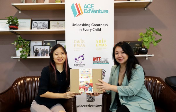 (from left) Erica Tham, CEO of Studio E by Ace Edventure Group of International Schools and Rachel Tan, Founder of The Nurts.