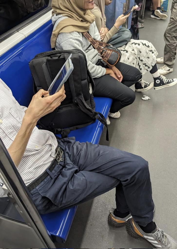 Netizens Call Out Problematic LRT Rider Who Hogs Seats, Peels Raw ...