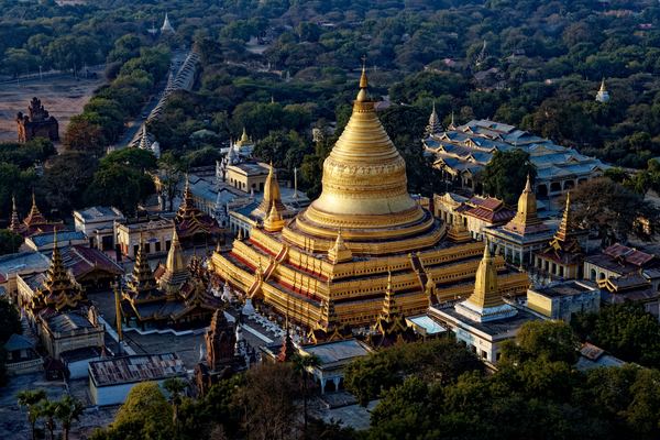 Shwezigon Pagoda.