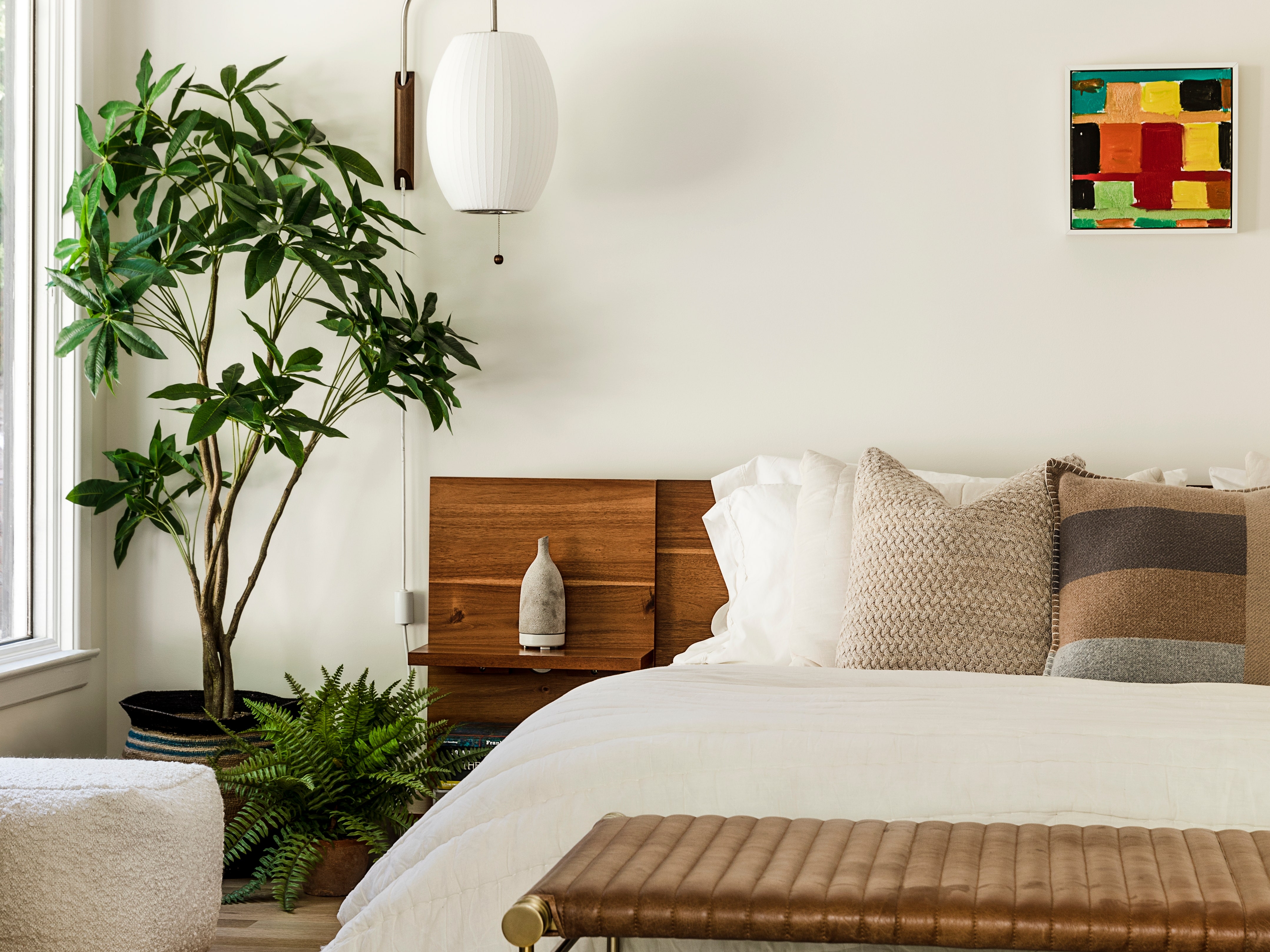 5 Essential Items To Enhance The Feng Shui Of Your Bedroom For More   636e 