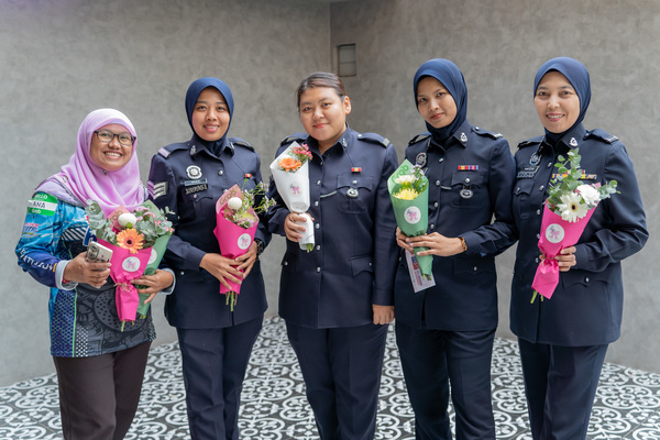 Women officers from the Royal Malaysia Police also joined in the celebration.