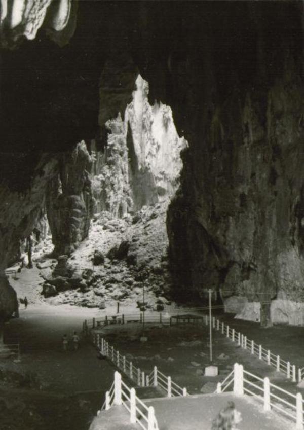 Inside Batu Caves in 1955.