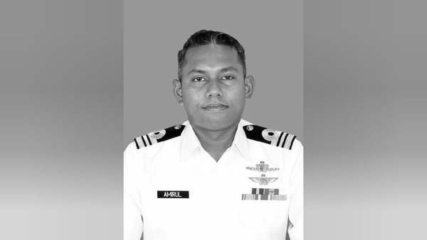 Lieutenant Commander Mohammad Amirulfaris Mohamad Marzukhi.