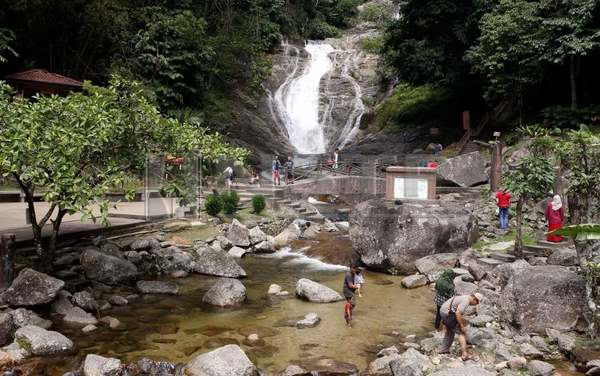 A photo of Lata Iskandar waterfall on a normal day.