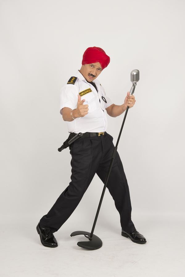 Fun fact: Gurmit said he used to wear a red turban when attending prayers at the gurdwara during his time as a Sikh.