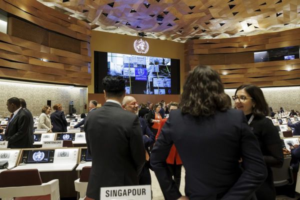 Delegates arrive for the opening of the 77th World Health Assembly at the European headquarters of the United Nations in Geneva, Switzerland yesterday, 27 May.