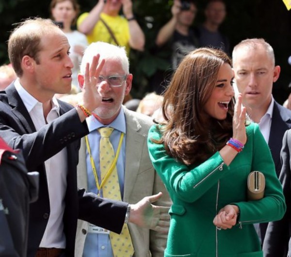 Rainbow looms worn by Prince William and Kate Middleton.