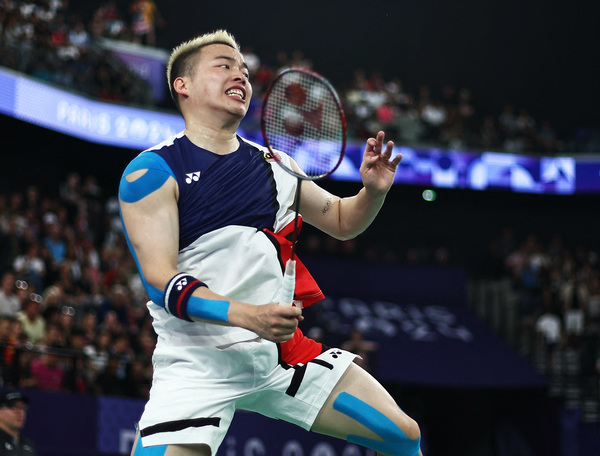 Aaron Chin during the semi-final match at the Porte De La Chapelle Arena in Paris today, 2 August.