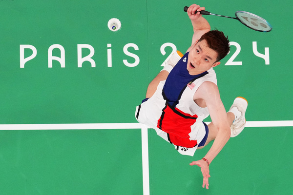 Soh Wooi Yik during the semi-final match at the Porte De La Chapelle Arena in Paris today, 2 August.