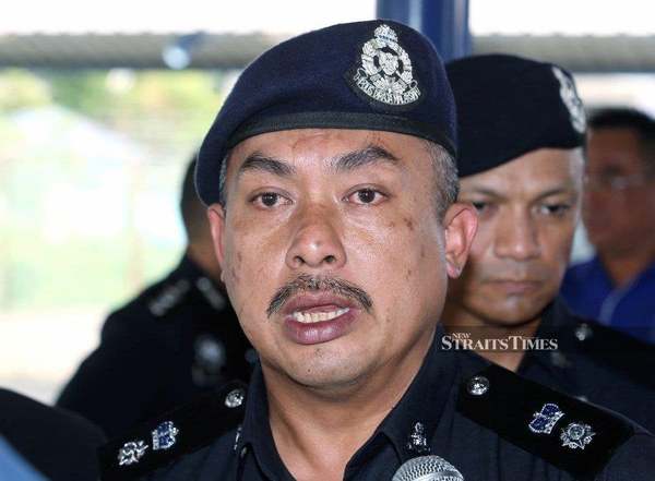 File photo of Sungai Buloh district police chief Supt Mohd Hafiz Muhammad Nor.