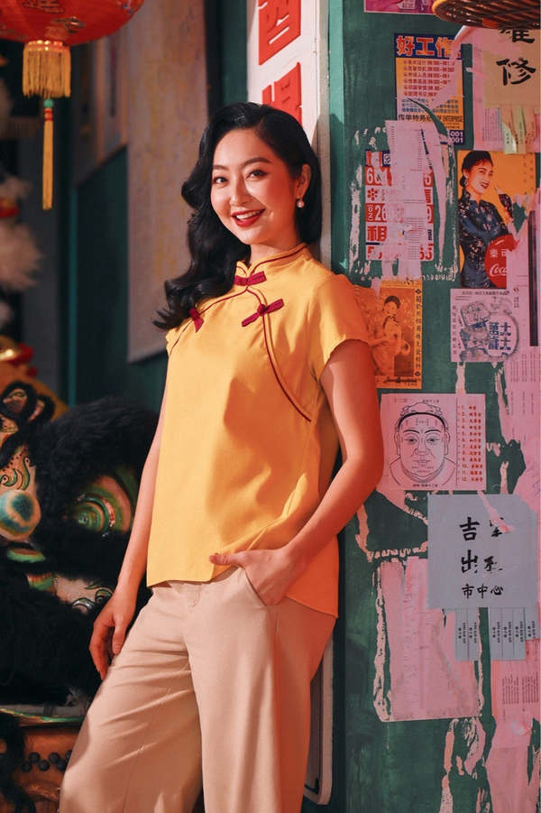 The Chinatown Women Cheongsam Top (Dijon Mustard)