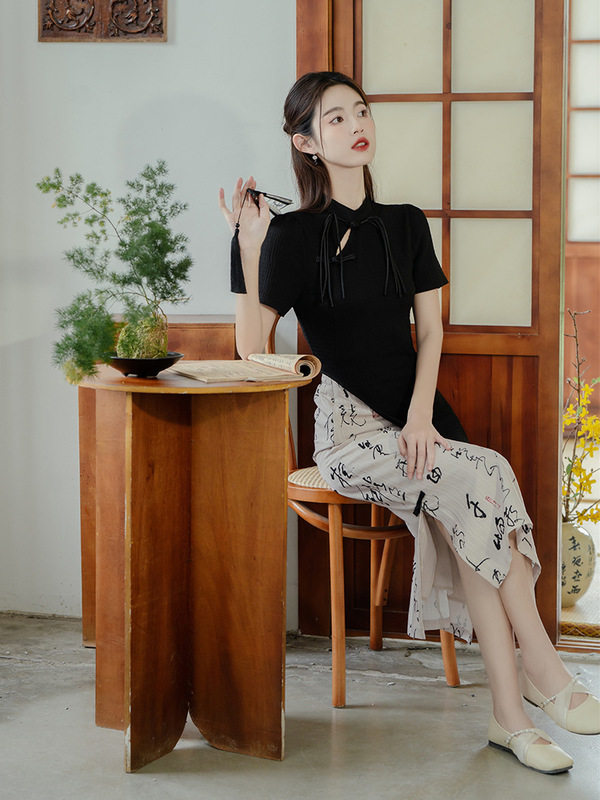 Black printed qipao dress