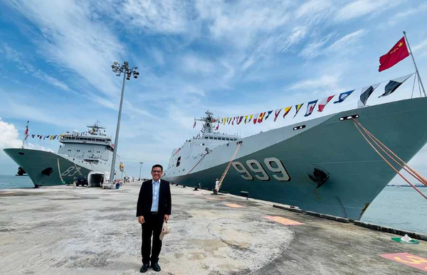 Penang tourism and creative economy chairman Wong Hon Wai welcomed the Chinese navy ships over the weekend.